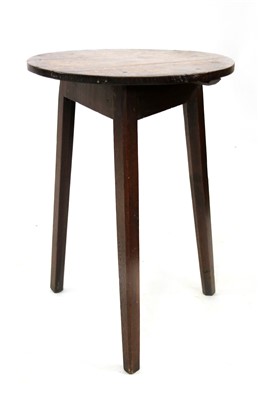 Lot 618 - A George III oak cricket table