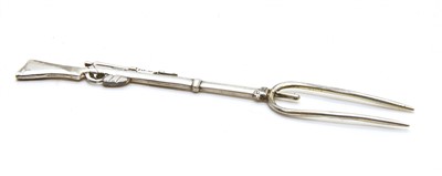 Lot 30 - A Boer War commemorative silver pickle fork in the form of a Lee Metford rifle