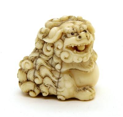 Lot 124 - A Japanese ivory netsuke