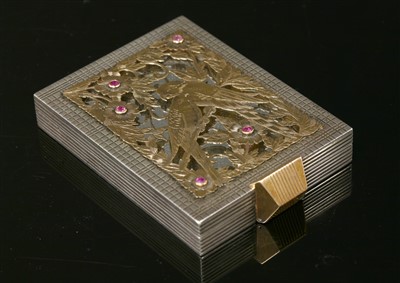Lot 224 - A French gold and silver powder compact