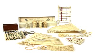 Lot 91 - A Japanese ivory netsuke