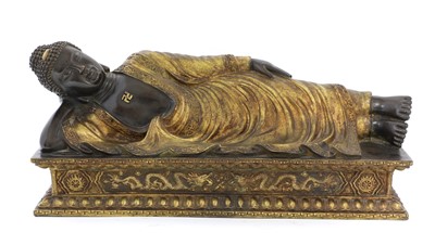 Lot 380 - A Chinese bronze shakyamuni Buddha