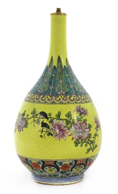 Lot 83 - A Chinese famille rose vase