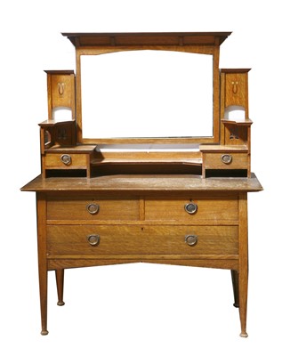Lot 74 - An oak dressing table