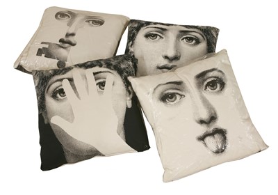 Lot 464 - Four cushions