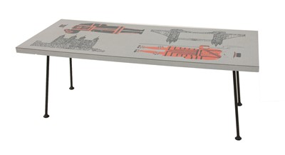 Lot 225 - A coffee table