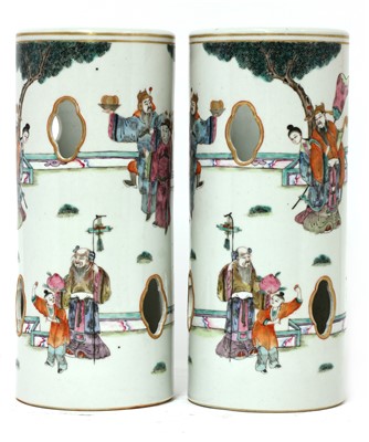 Lot 85 - A pair of Chinese famille rose hat stands