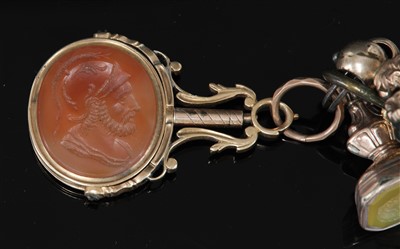 Lot 13 - A Georgian gold hardstone swivel seal