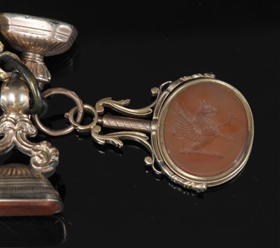 Lot 13 - A Georgian gold hardstone swivel seal