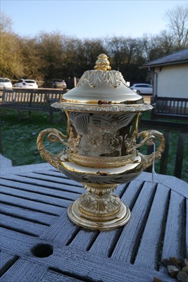 Lot 11 - A silver gilt flying trophy 'The King's Cup'