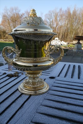 Lot 11 - A silver gilt flying trophy 'The King's Cup'