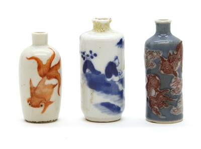 Lot 161 - A Chinese porcelain snuff bottle