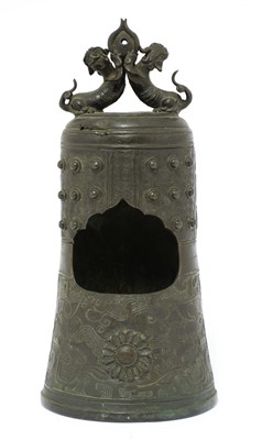 Lot 414 - A bronze censer