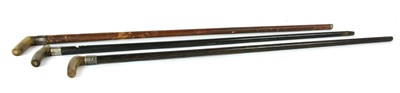 Lot 469 - A late 19th century horn handled walking stick