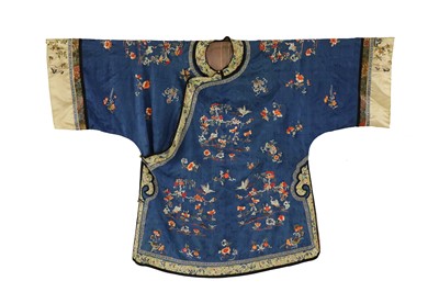 Lot 442 - A Chinese embroidered robe