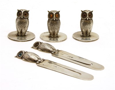 Lot 146 - A matched set of three Edward VII and George V hallmarked silver menu card holders