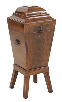 Lot 864 - A George III mahogany and inlaid cellaret