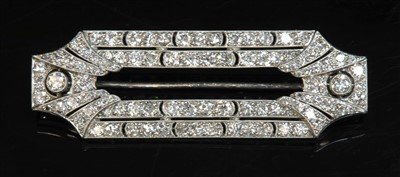 Lot 200 - A Continental Art Deco platinum and diamond set open plaque brooch