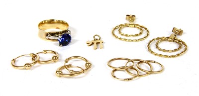 Lot 250 - A single stone synthetic sapphire ring