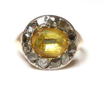 Lot 9 - A Georgian foiled citrine and diamond cluster