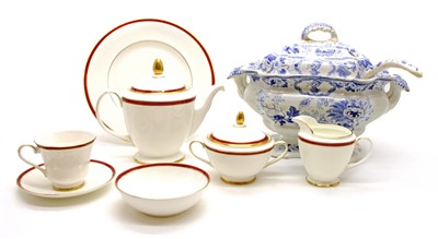 Lot 493 - A Minton 'Saturn' pattern dinner and tea service
