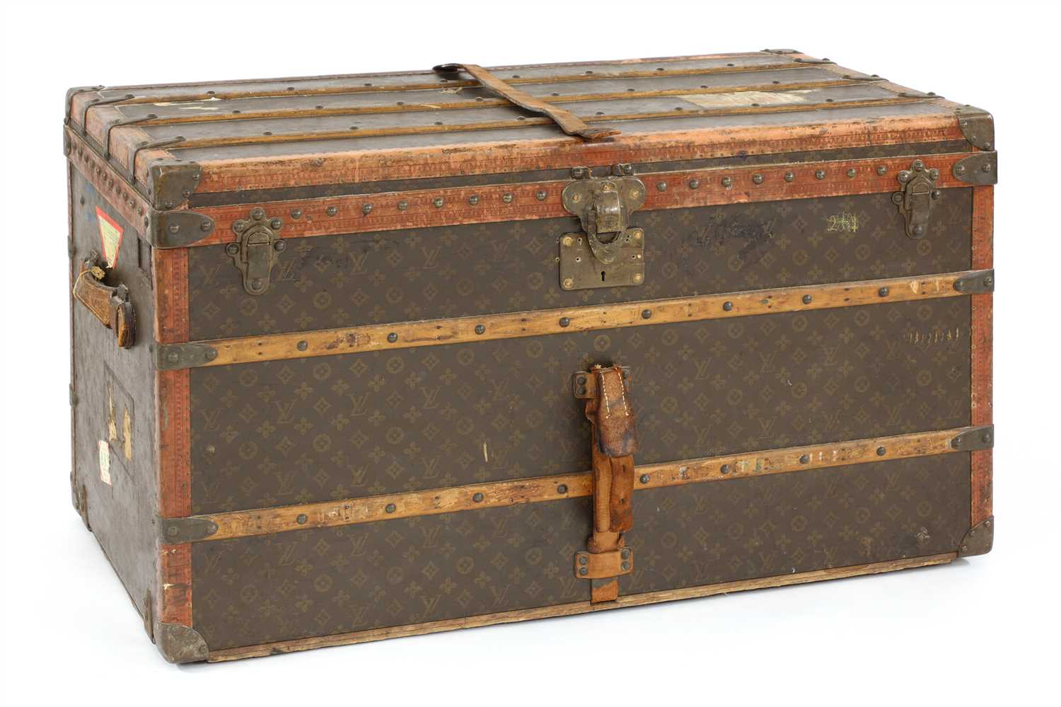 Lot 706 - A Louis Vuitton monogrammed trunk