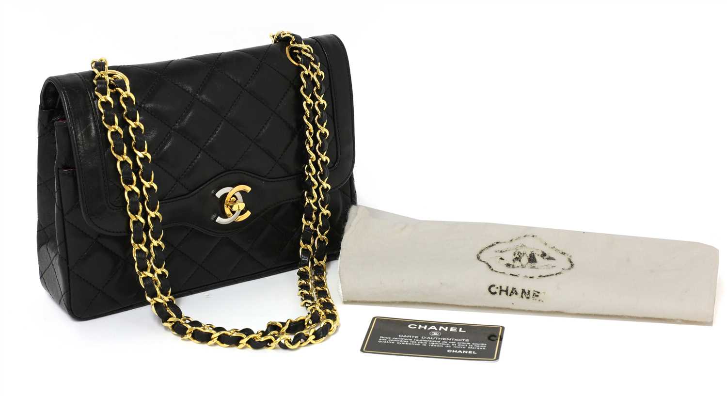 Lot 691 - A Chanel matelassé lambskin leather shoulder bag