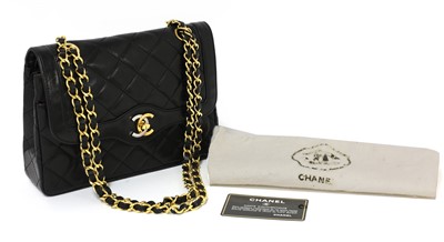 Lot 691 - A Chanel matelassé lambskin leather shoulder bag