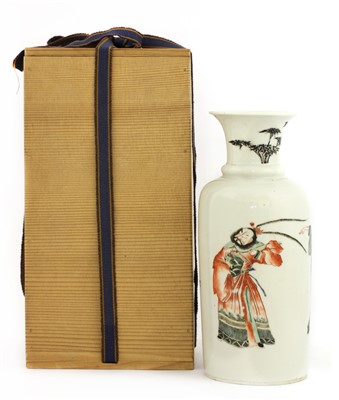 Lot 23 - A Chinese famille verte vase
