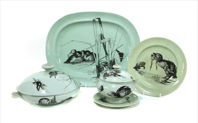 Lot 260 - A Minton part dinner set