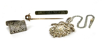 Lot 70 - A quantity of jewellery
