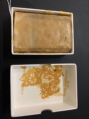 Lot 78 - PRINCESS DIANA AND PRINCE CHARLES WEDDING CAKE SLICE