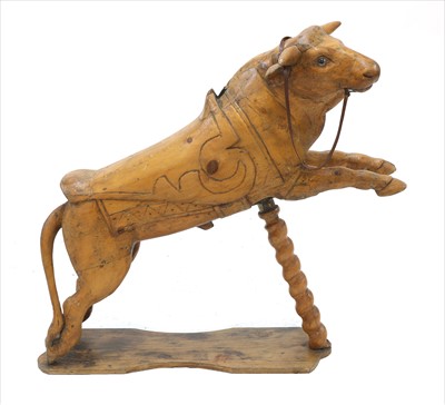 Lot 25 - FAIRGROUND BULL