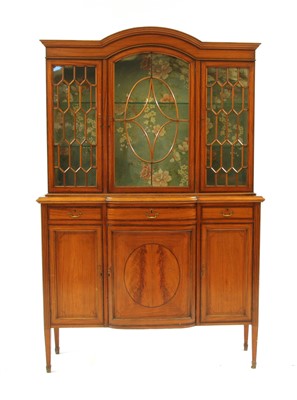 Lot 592 - An Edwardian satinwood and crossbanded display cabinet