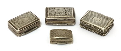 Lot 65 - A George IV silver vinaigrette