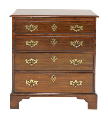 Lot 781 - A George III mahogany chest of four drawers