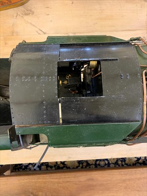 Lot 603 - A 5in gauge live steam model of the Britannia Class 4-6-2 locomotive and tender 'Boadicea' no.70036
