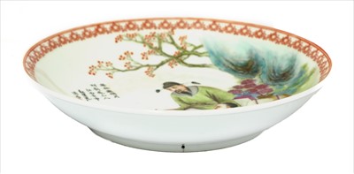 Lot 173 - A Chinese famille rose dish