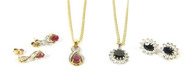 Lot 1060 - A quantity of 9ct gold jewellery