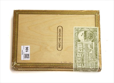 Lot 106 - Montecristo, No. 3, 25 cigars, boxed