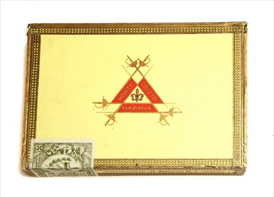 Lot 106 - Montecristo, No. 3, 25 cigars, boxed