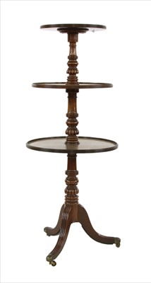 Lot 847 - A George IV mahogany dumb waiter