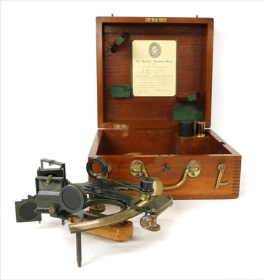 Lot 132 - A Hezzanith sextant