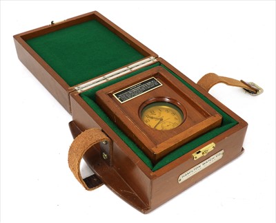 Lot 213 - A World War II era Hamilton 'Model 22' chronometer desk watch