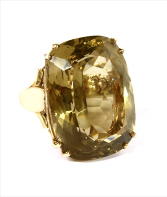 Lot 58 - A 9ct gold smoky quartz ring