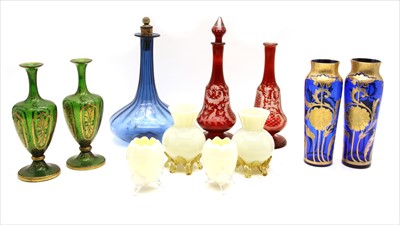 Lot 167 - A quantity of coloured glassware
