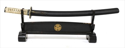 Lot 791 - A Japanese wakizashi