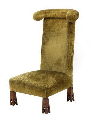 Lot 5 - An oak prie-dieu