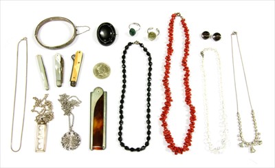 Lot 91 - A sterling silver necklace by Brian Asquith (1930-2008)