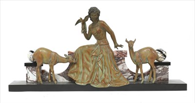 Lot 152 - An Art Deco patinated spelter centrepiece